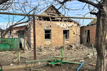 Mann stirbt bei Artilleriebeschuss von Nikopol an, zwei Menschen verletzt