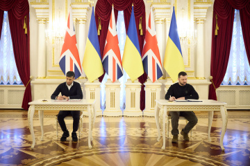 ゼレンシキー宇大統領とスナク英首相、安全保障分野協力協定に署名