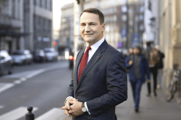 Poland’s Sikorski in U.S.: Putin's success in Ukraine would be disaster for West