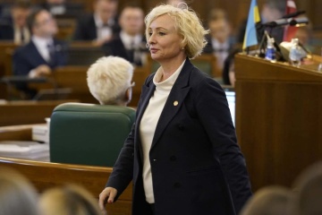 La presidenta del Parlamento letón llega a Ucrania