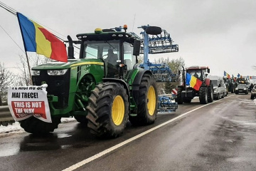 Rumänische Landwirte blockieren Grenzübergang Dyakovo-Halmeu