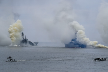 Russia reduces number of ships in Black Sea, but leaves two missile carriers