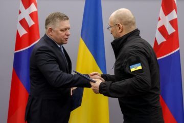 Slovakia will send Ukraine engineering equipment for construction of defense line
