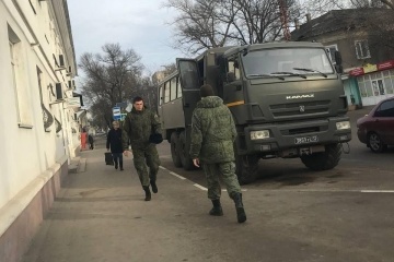 Partisanos: Los militares rusos siguen llegando a Dzhankói 