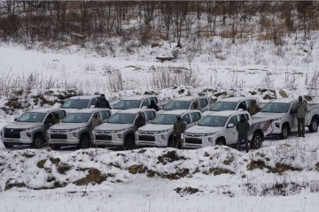 Reconnaissance men of Ministry of Defense receive 10 all-wheel drive pickup trucks