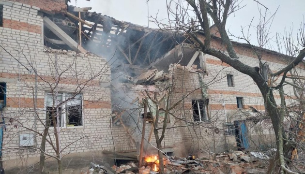 Enemy drone hits residential building in Sumy region: People trapped under rubble 