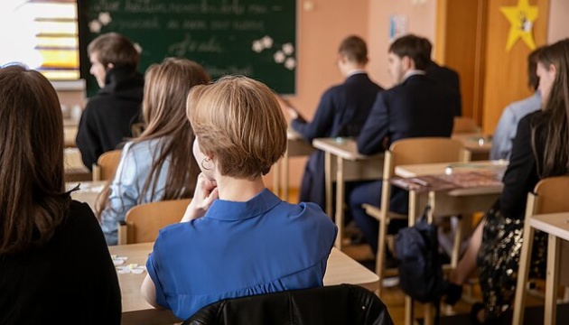 У Литві можуть закрити школи з російською мовою навчання