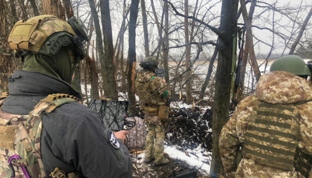 Border guards strike two Russian positions near Bakhmut with combat drones