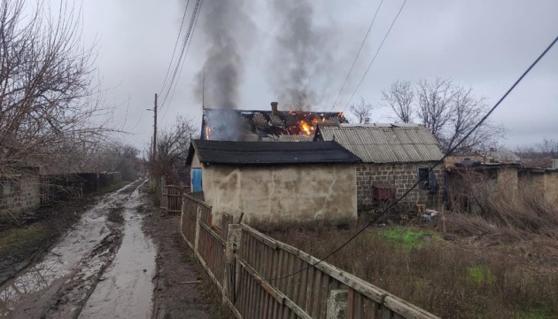 Ворог за добу п’ять разів обстріляв село Торське на Донеччині