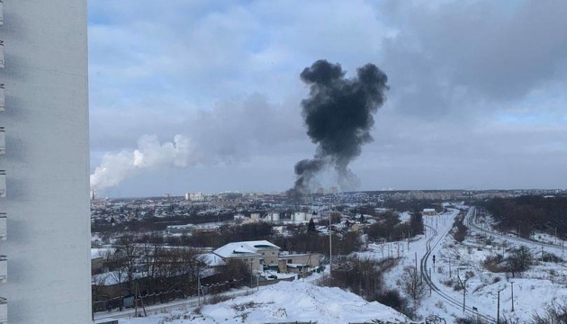 Drohnenangriff auf Treibstofflager und Energieunternehmen im russischen Orjol