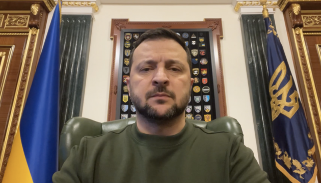 Stawka berät über Versorgung der Front mit Munition und Drohnen – Selenskyj