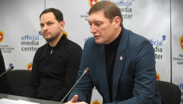 Ексгравець «Валенсії» став амбасадором проєкту «Всеукраїнські шкільні ліги пліч-о-пліч» на Рівненщині