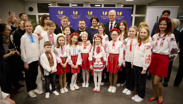 Зеленський і Науседа відвідали Український центр у Вільнюсі