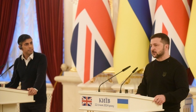 ゼレンシキー宇大統領、英国との安保合意にコメント　「二国間関係を形にしたもの」