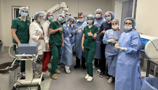 У Тернополі вперше провели трансплантацію рогівки