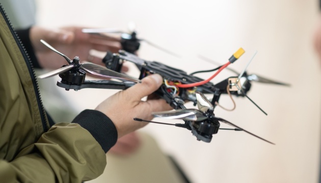 Fedorov calls on Ukrainians to assemble FPV drones at home