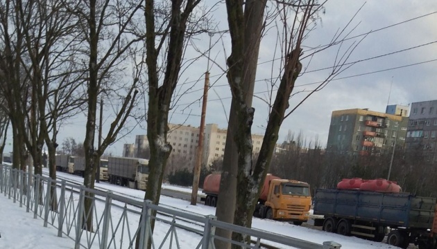 Під Маріуполем росіяни масово залучають цивільних до будівництва укріплень - Андрющенко