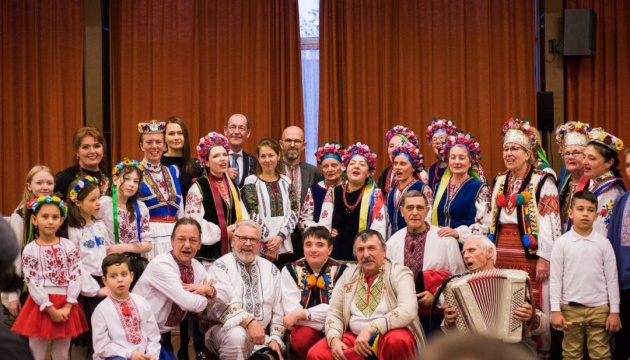 Діаспорський фольклорний ансамбль «Русалка» у Нідерландах отримав почесне звання