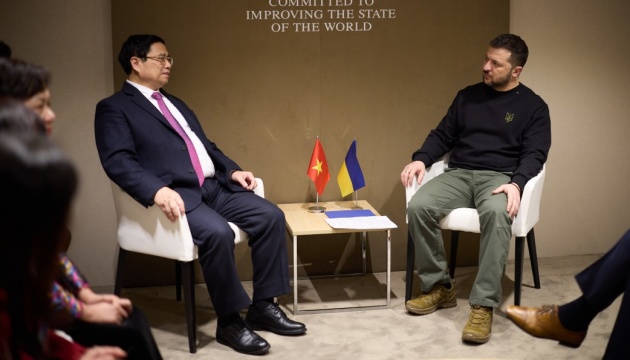 У Давосі Зеленський зустрівся з прем’єр-міністром В’єтнаму