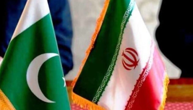 Пакистан заявив про відновлення дипвідносин з Іраном 