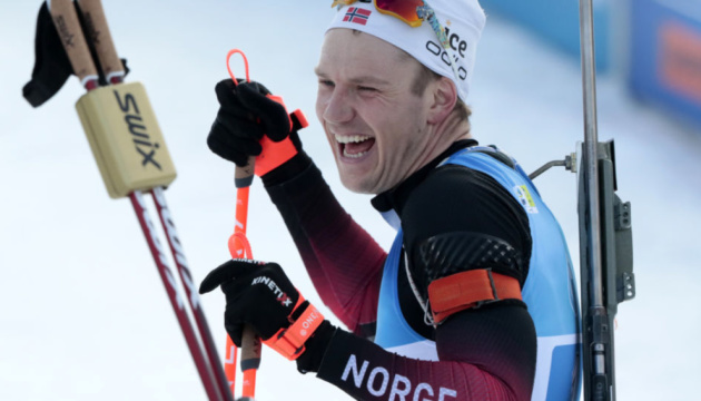 Антгольц: норвежець Крістіансен виграв масстарт Кубка світу з біатлону