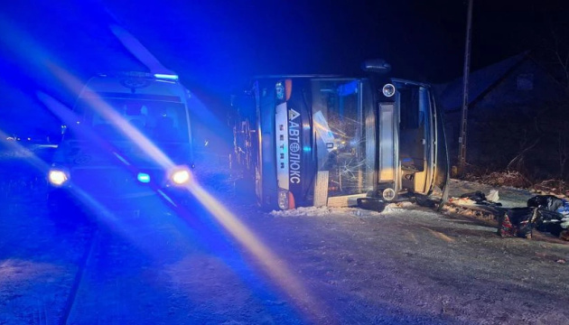 Polen: 20 Verletzte bei Unfall mit ukrainischem Reisebus
