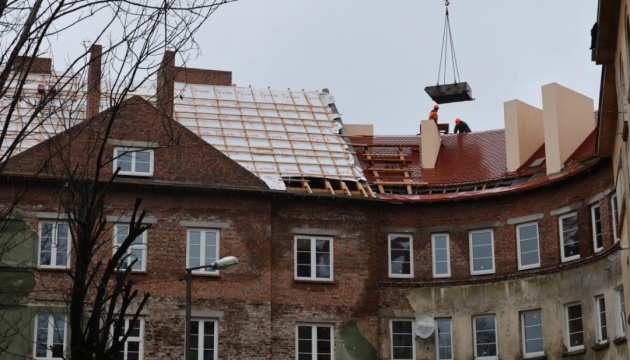 Reconstruction of houses destroyed in Russia’s missile attack on Lviv last summer near completion