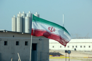 Британія, Франція й Німеччина засудили розширення ядерної програми Ірану