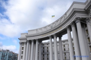 Exteriores: Ucrania resiste la agresión rusa durante diez años y pide al mundo que continúe su apoyo