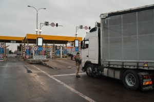 Рух вантажівок на кордоні з Польщею проходить у звичному режимі - Демченко