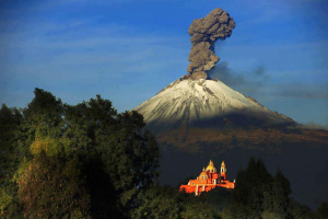 У Мексиці прокинувся вулкан, оголосили «жовтий рівень» небезпеки
