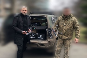 Сєвєродонецька МВА передала військовим 70 FPV-дронів