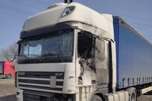 Man killed as Russian drone drops explosive on civilian truck in Nikopol