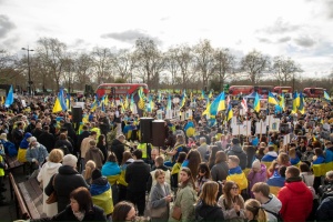У Лондоні пройшов багатотисячний марш на знак солідарності з Україною
