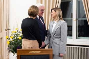 Zelenska agradece a Steinmeier por su apoyo a Ucrania