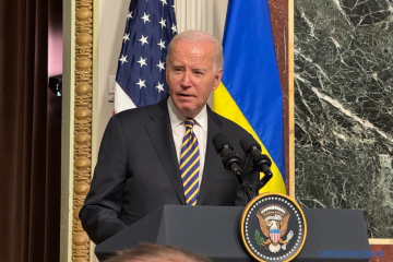 Biden in ‘Ukrainian tie’ calls on Congress to approve aid package for Ukraine