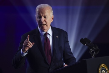 Biden announces more than 500 new sanctions against Russia