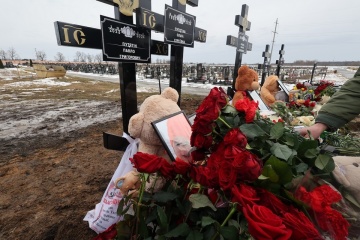 In Charkiw fand Begräbnis der Familie Putjatin statt, die bei russischem Angriff ums Leben kam
