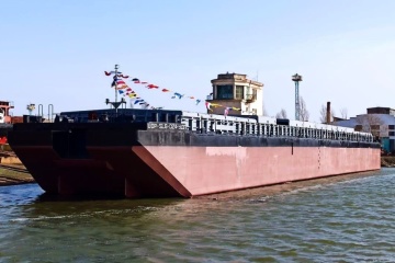 Ukrainian Danube Shipping Company builds another SLG barge