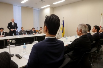 シュミハリ宇首相、日本国会の日ウクライナ友好議連の議員と会談