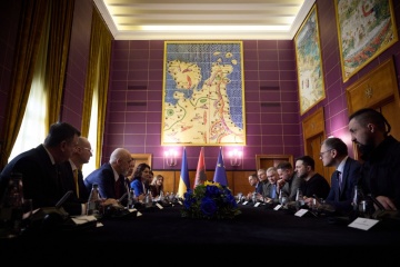Premierminister Albaniens empfängt Präsident Selenskyj
