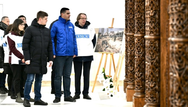 Голова ОБСЄ відвідав Гостомель, Бучу та Бородянку