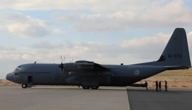 Польовому госпіталю в Газі скинули з літака гумдопомогу - операцію провели Нідерланди та Йорданія