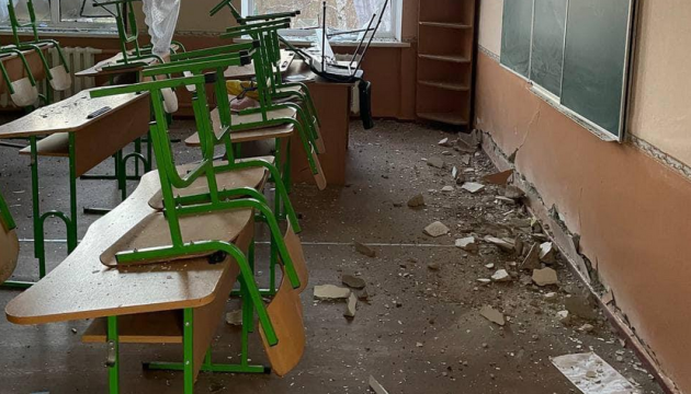 Russian troops destroy school, enterprise in Kharkiv region’s Vovchansk