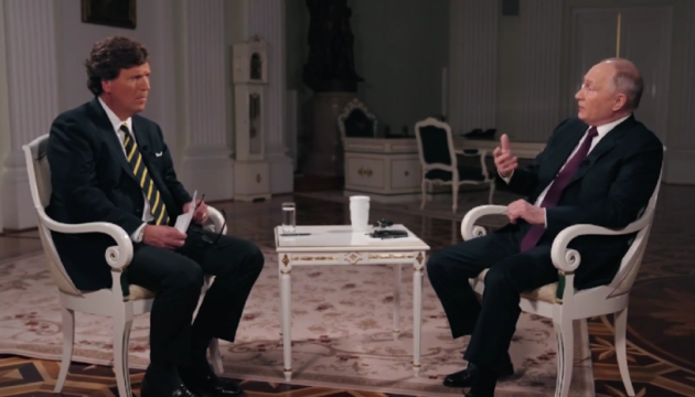Putin nutzt Interview mit Carlson, um russische Narrative zu fördern
