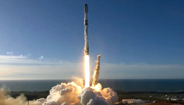 SpaceX запустила у космос чергову партію супутників Starlink