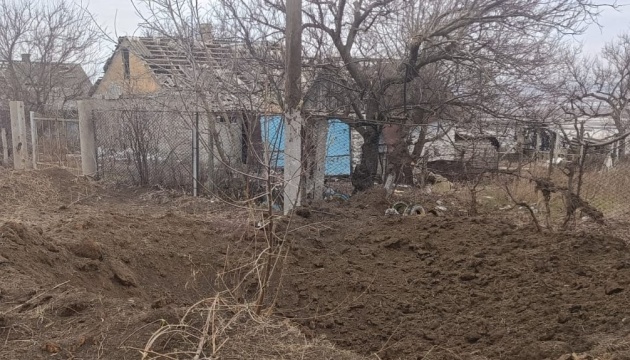 Woman injured in enemy shelling of Kherson