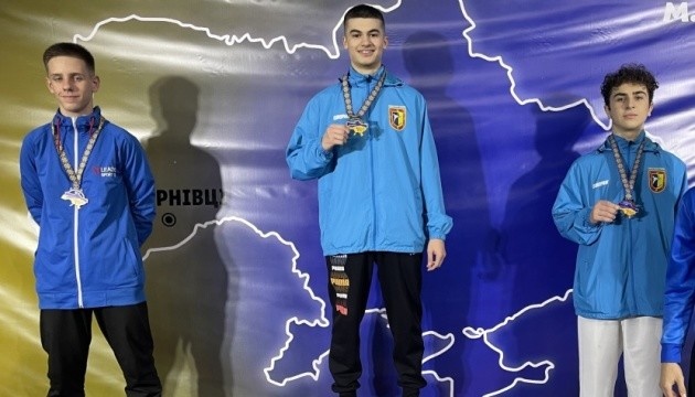 Українець Станков - перший на молодіжному ЧЄ з карате
