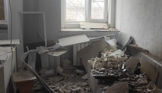 Enemy shelling damages medical facility in Kherson