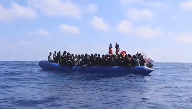 З моря поблизу Лівії за тиждень урятували майже пів тисячі мігрантів